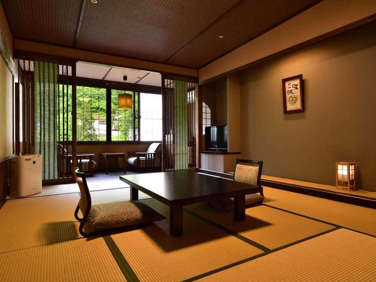 Hotel Kutsurogijyuku Shintaki Aizu-Wakamatsu Zewnętrze zdjęcie