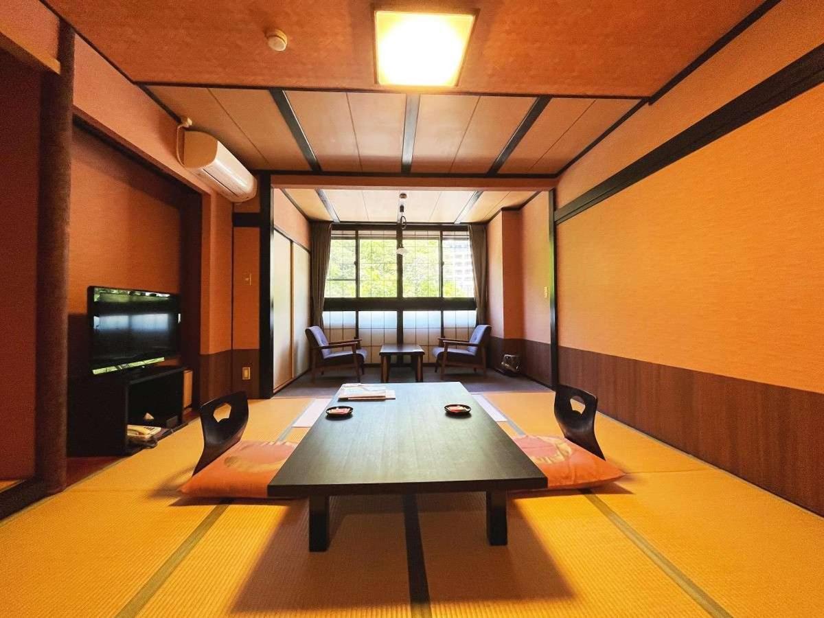 Hotel Kutsurogijyuku Shintaki Aizu-Wakamatsu Zewnętrze zdjęcie
