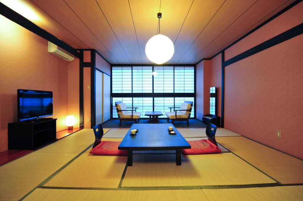 Hotel Kutsurogijyuku Shintaki Aizu-Wakamatsu Zewnętrze zdjęcie